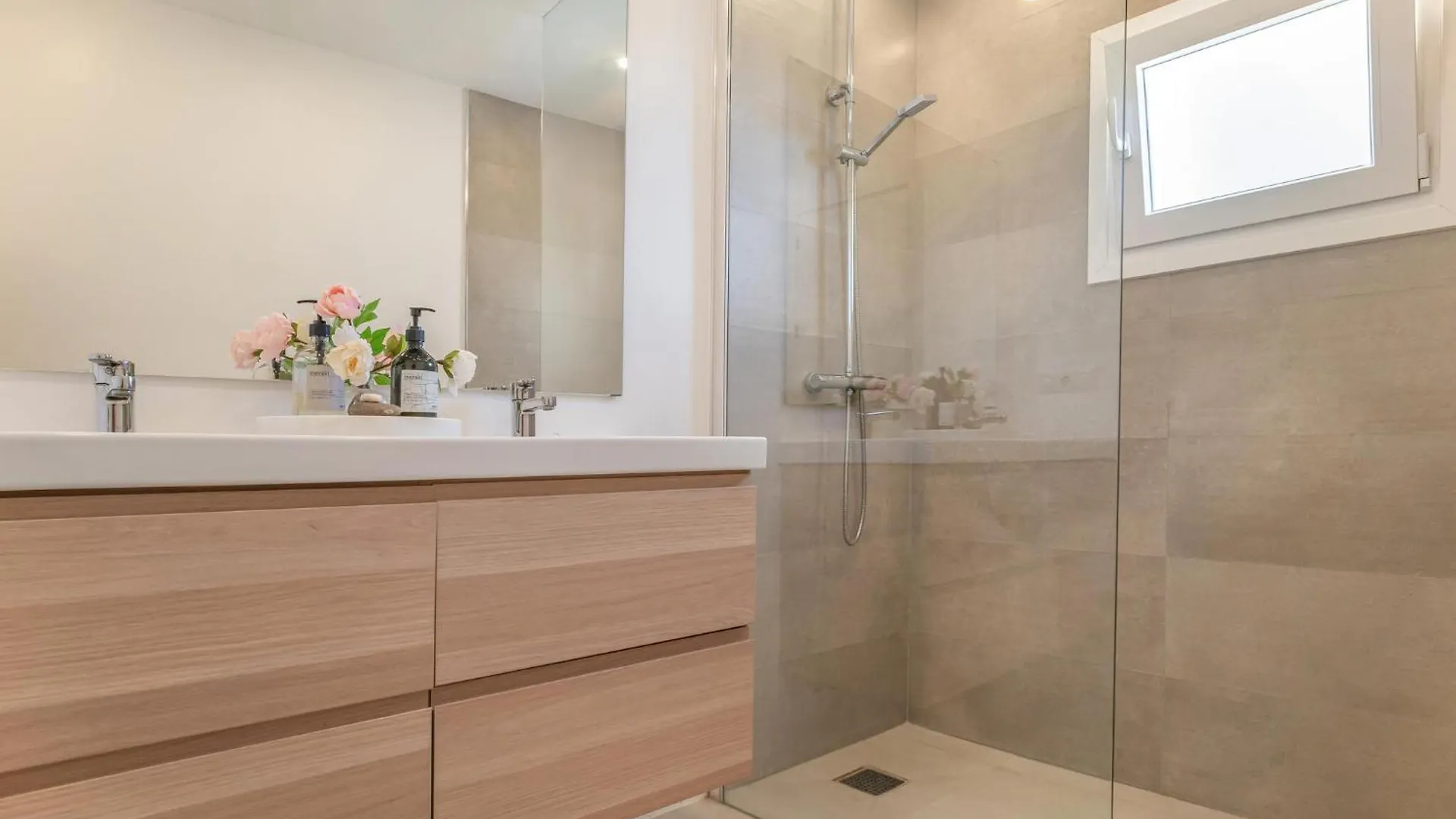 Lovely Apartment In Mijas With Kitchen
