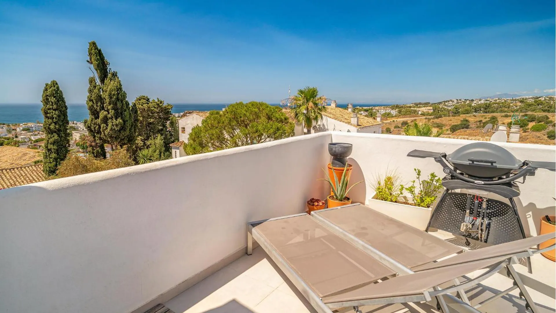 Lovely Apartment In Mijas With Kitchen