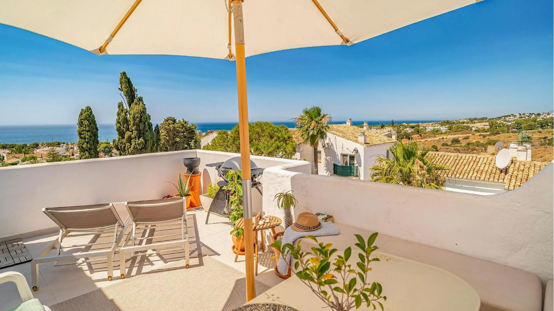 Lovely Apartment In Mijas With Kitchen